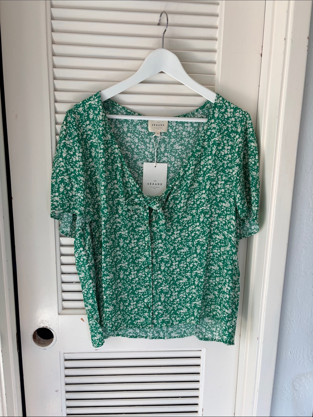 Sezane Green Floral V-Neck Short Sleeve Blouse